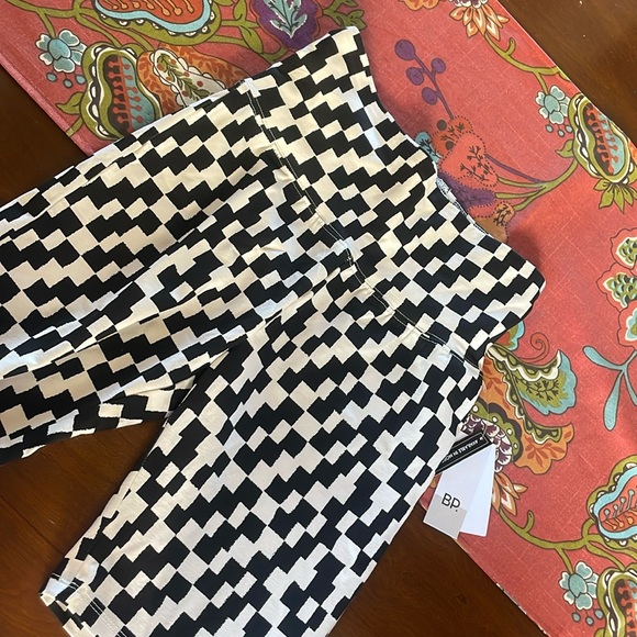 NWT checker print spandex shorts - Picture 1 of 1